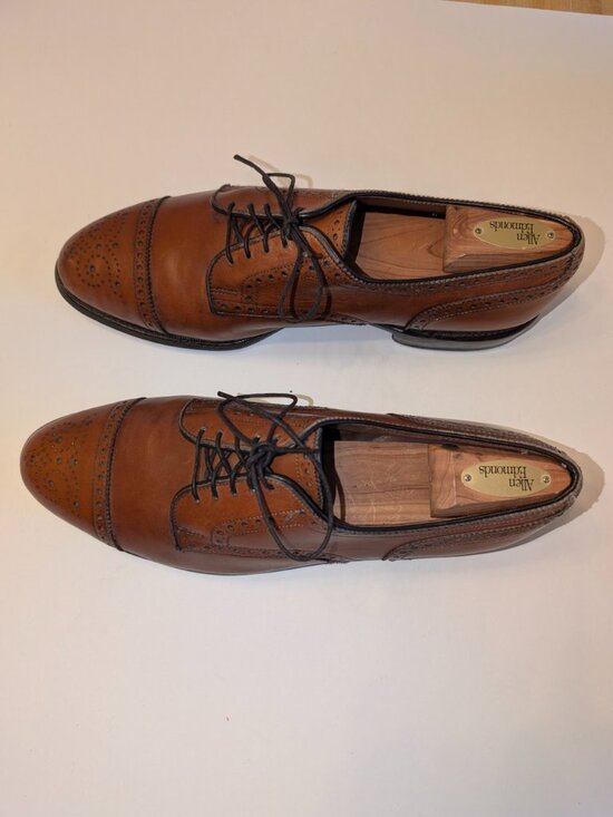 Allen Edmonds \